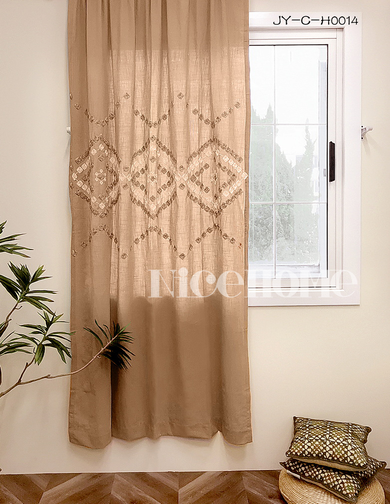 Curtain
