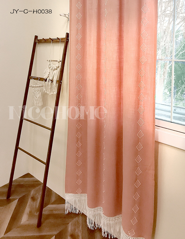 Curtain