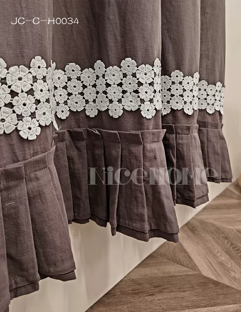 Curtain