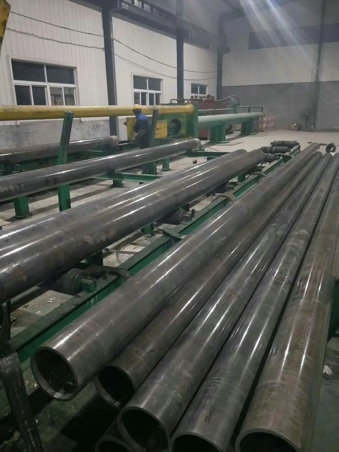 Precision seamless steel pipe