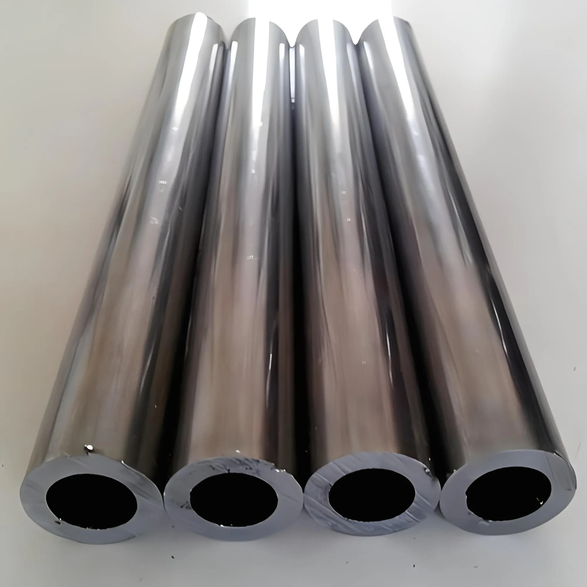 Precision seamless steel pipe