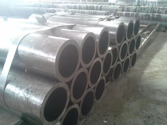 Precision seamless steel pipe
