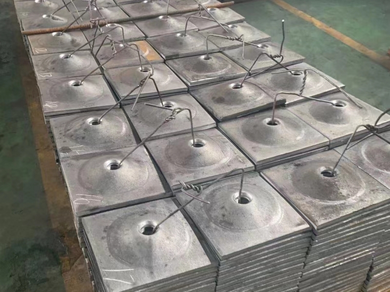 Self drilling anchor plate