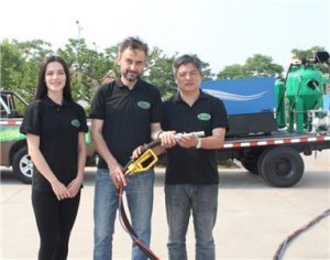 dustless-blasting-3-300x236.jpg