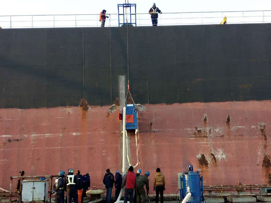 WHAT ARE THE CHARACTERISTICS OF THE SHIP DECK SHOT BLASTING MACHINE? CAN RUST BE REMOVED IN ONE GO?