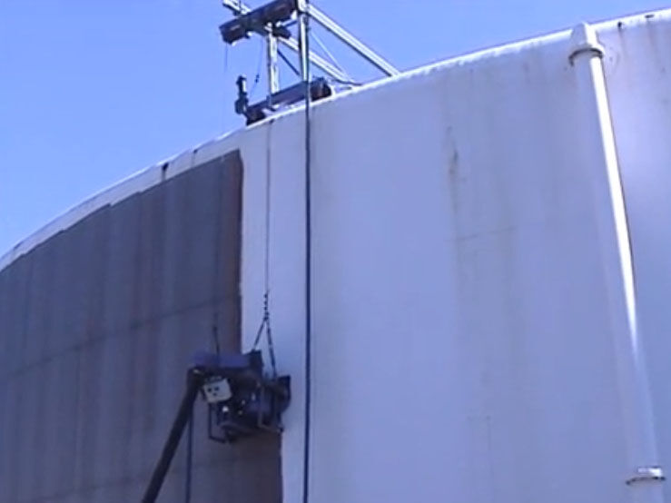 FASTERBLASTER HOW TO CLEAN THE VERTICAL WALLS AND PETROL OIL TANKS?