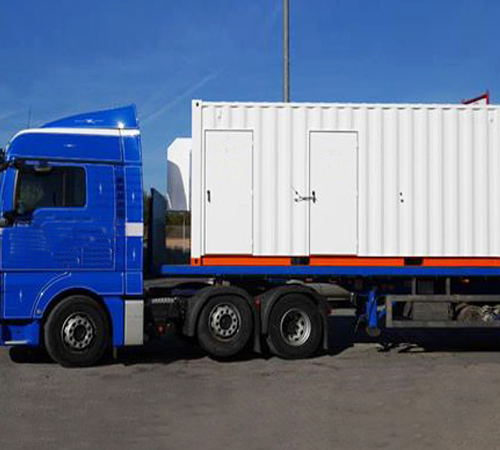 Container sand blasting room