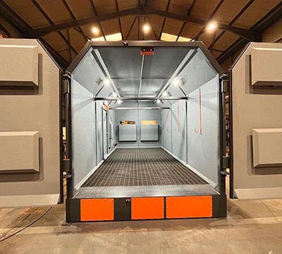 Ordinary sand blasting room