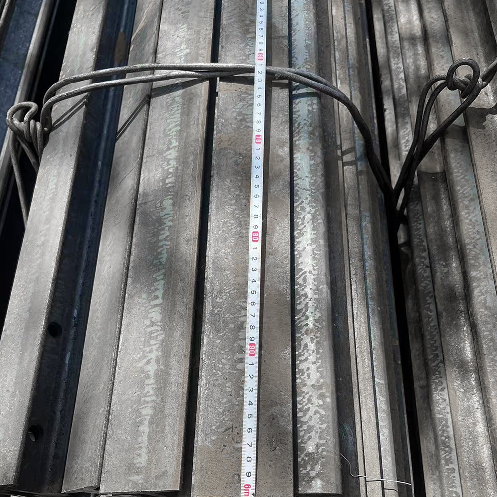 Heavy steel Rail