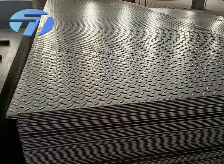 Carbon Steel Checkered Plate