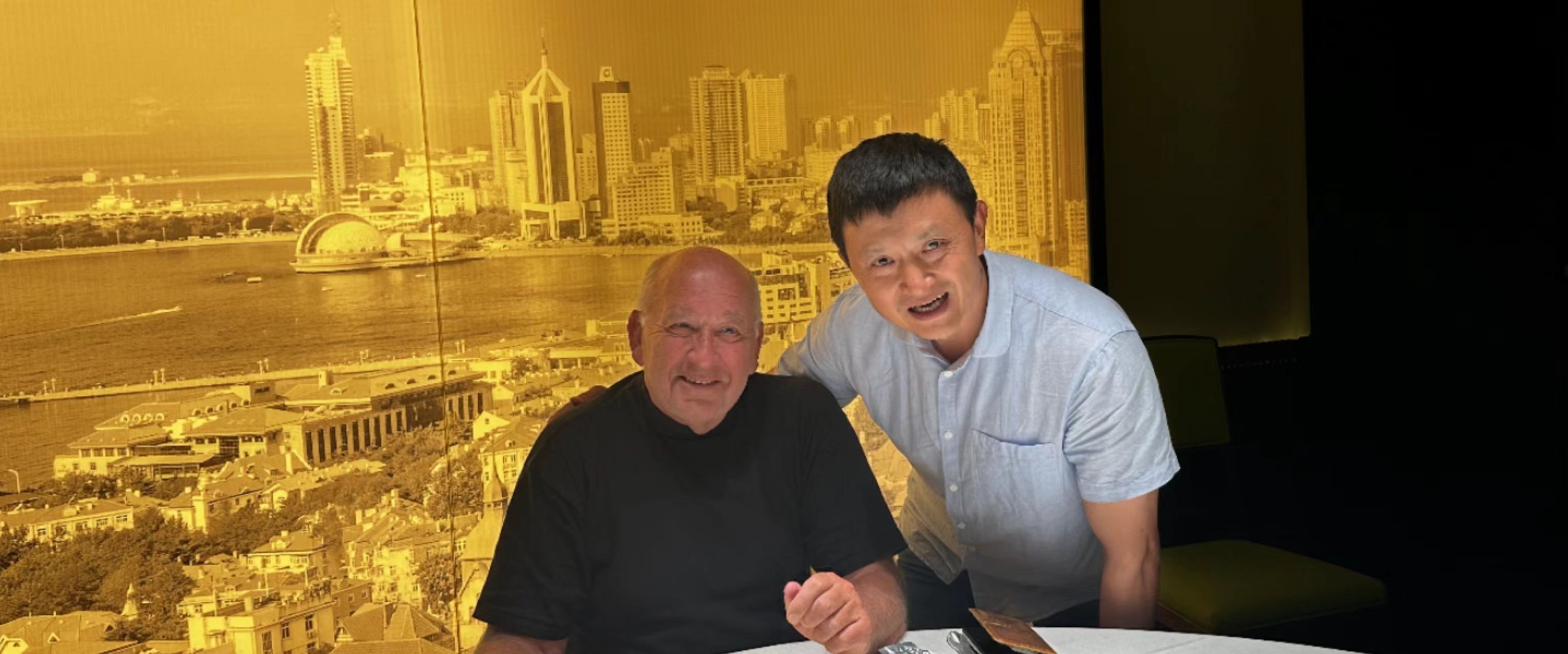 General Manager of RJ Investments bv Visiting Our Company 