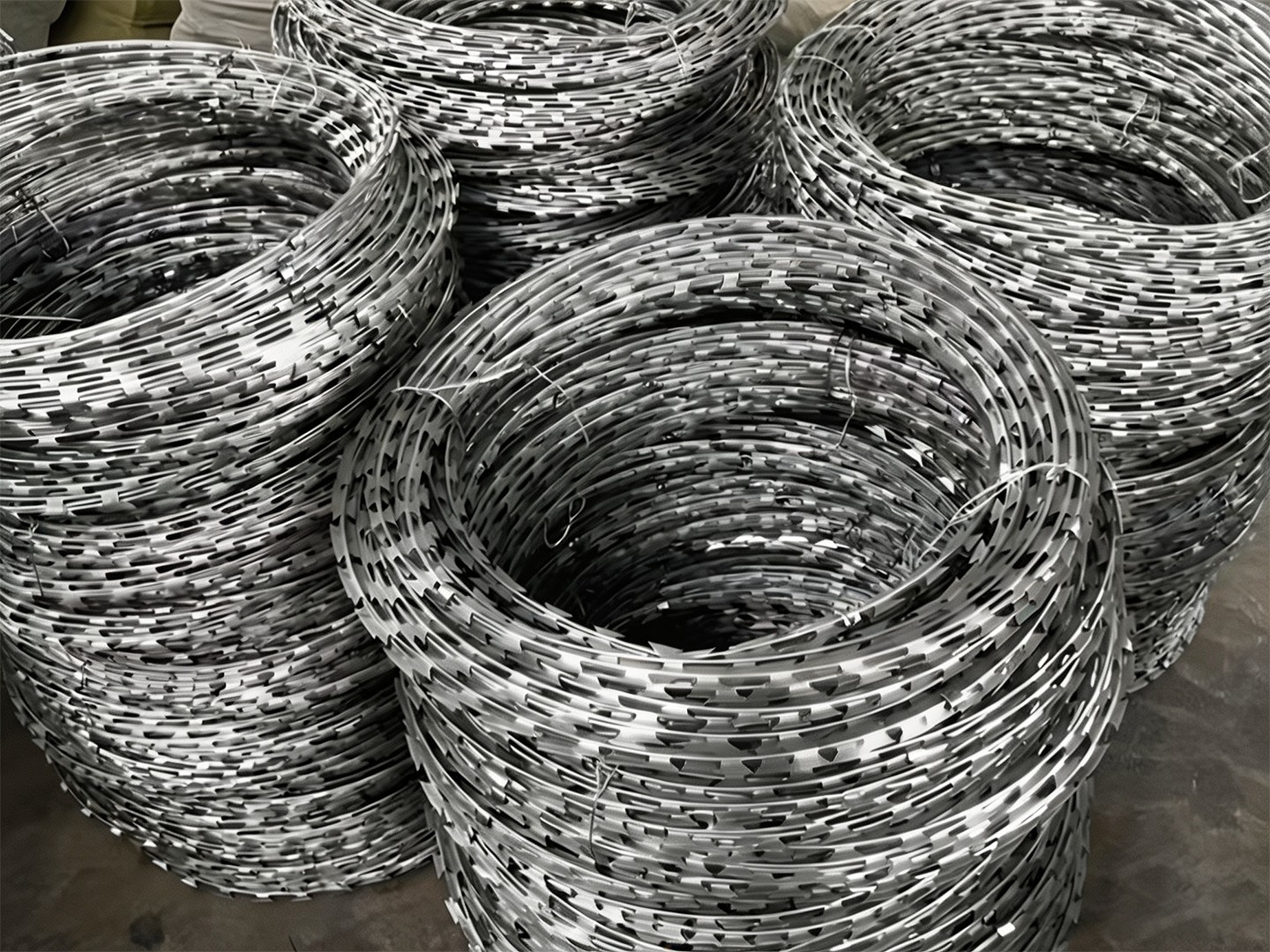 Galvanized Razor Wire