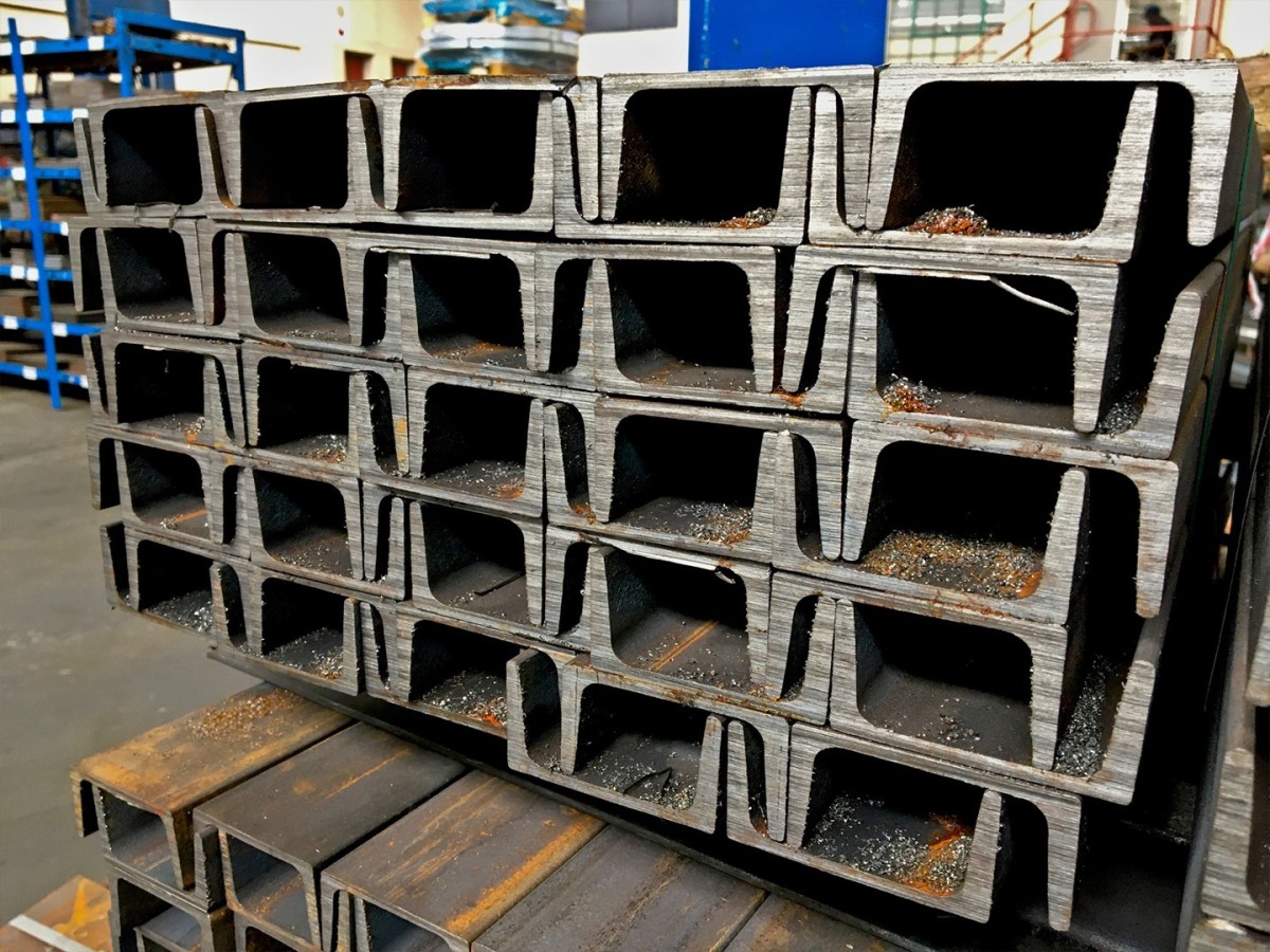S355JR Hot Rolled UPE Steel Channel U Bar C Beam
