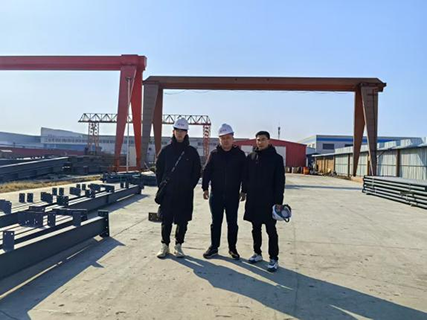 Customers from Kazakhstan visited the factory for a Crane warehouse project
