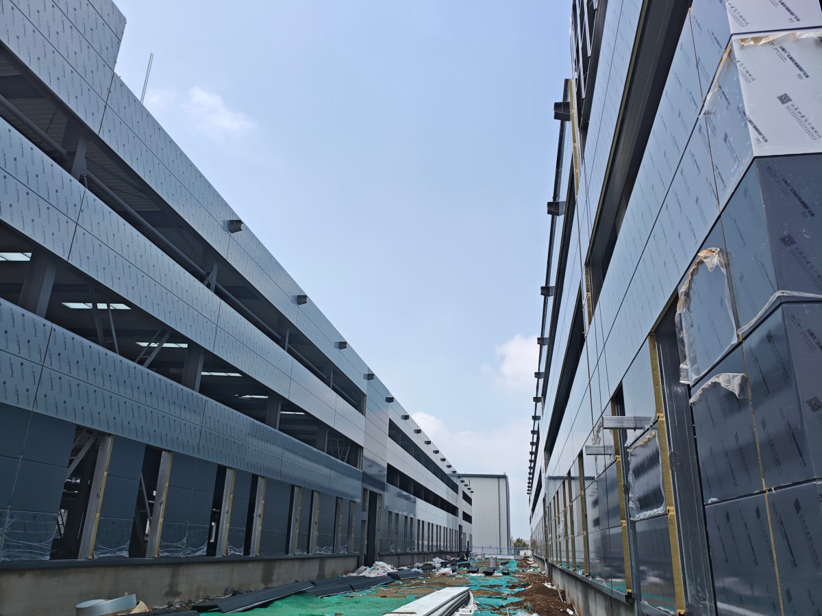Custom pre-engineered steel warehouse factory building