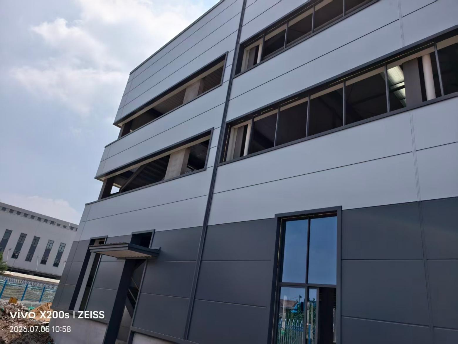 Project Update: Main Structure of 12,000 ㎡ Steel Structure Workshop Completed