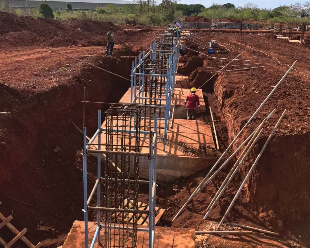Accelerating Construction Progress (1) Smooth Commencement of Foundation Concrete Pouring for Mauritius Industrial Workshop Project, Accelerating Construction Progress