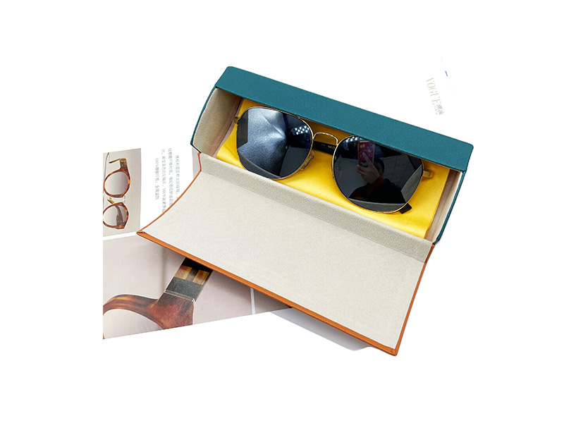 眼镜盒