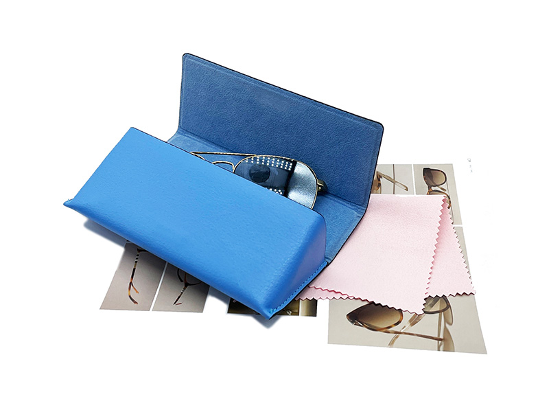 EYEGLASSES CASE