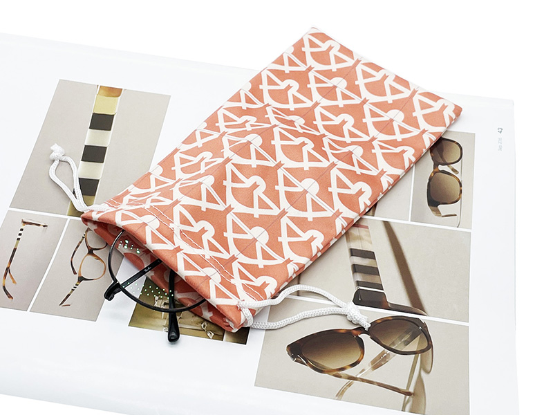 MICROFIBER EYEGLASS POUCH