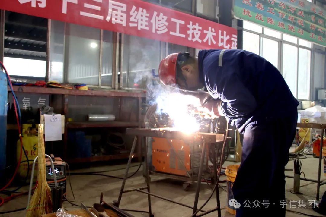 维修工.jpg 维修工.jpg