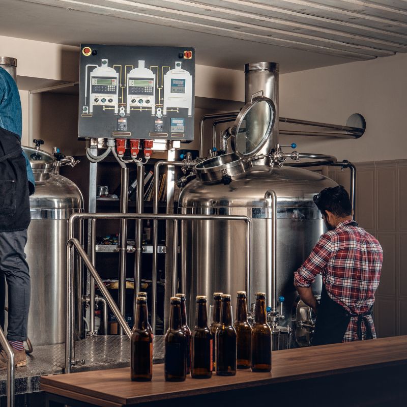 Contrôle optimal de la température, de la pression et du vieillissement pour une maturation exceptionnelle de la bière