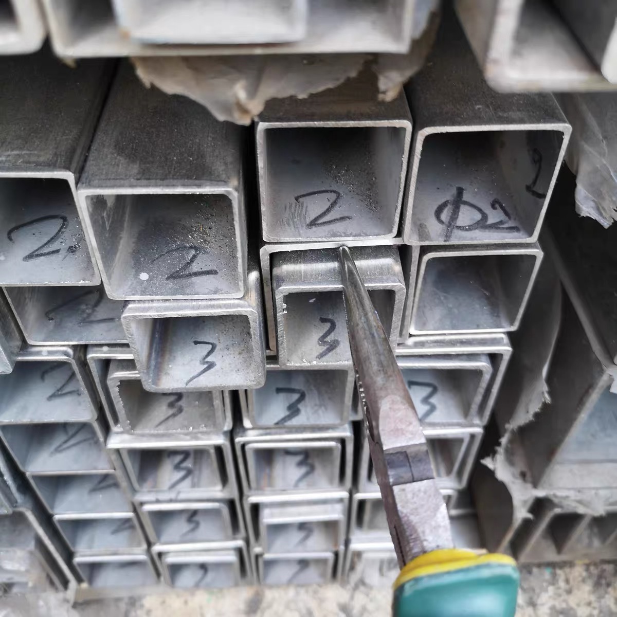 Bright Surface Stainless Steel Pipe Tube