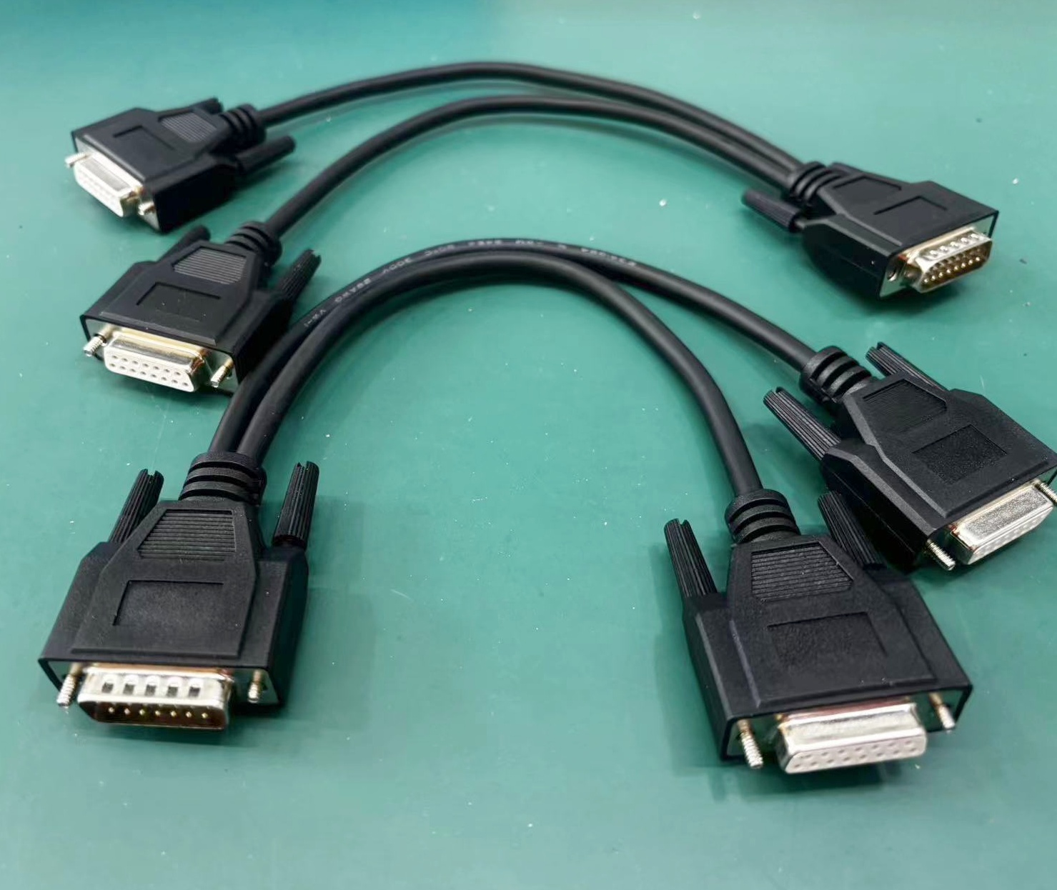 VGA HD15 (15-pin) Db15 Y Male to Female M/F Splitter Cable Adapter for 2 Monitor to PC