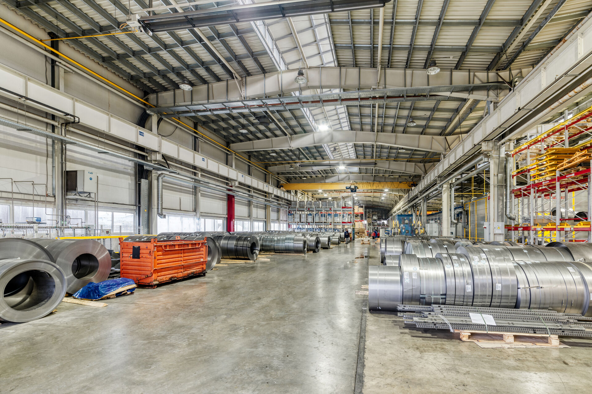 With an annual production capacity of 15000 tons