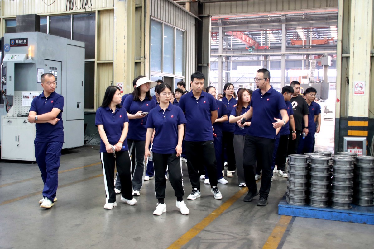 机加工参观1.jpg