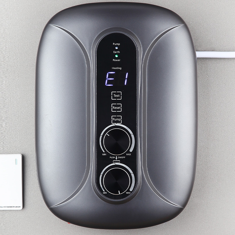 Quality Assurance 3.5KW-7.0KW Electric Instant Water Heater 220V Good Price 99.8% Energy Efficient Bathroom Water Heater