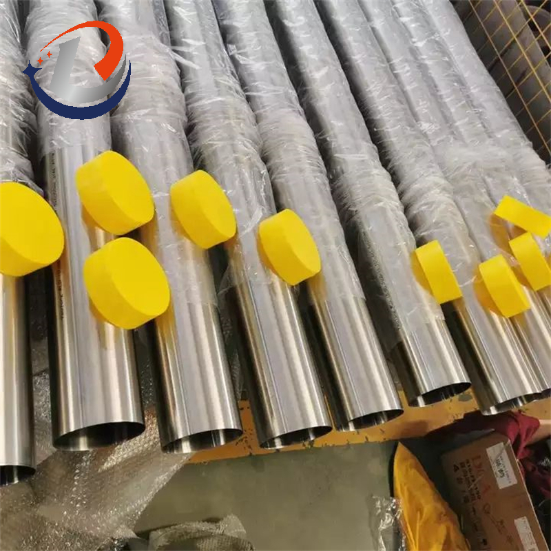 Q235  Stainless Steel Pipe