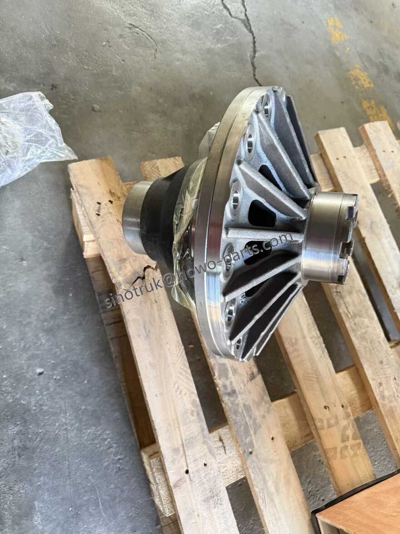 812-35105-0063 Rear Axle Diff assembly