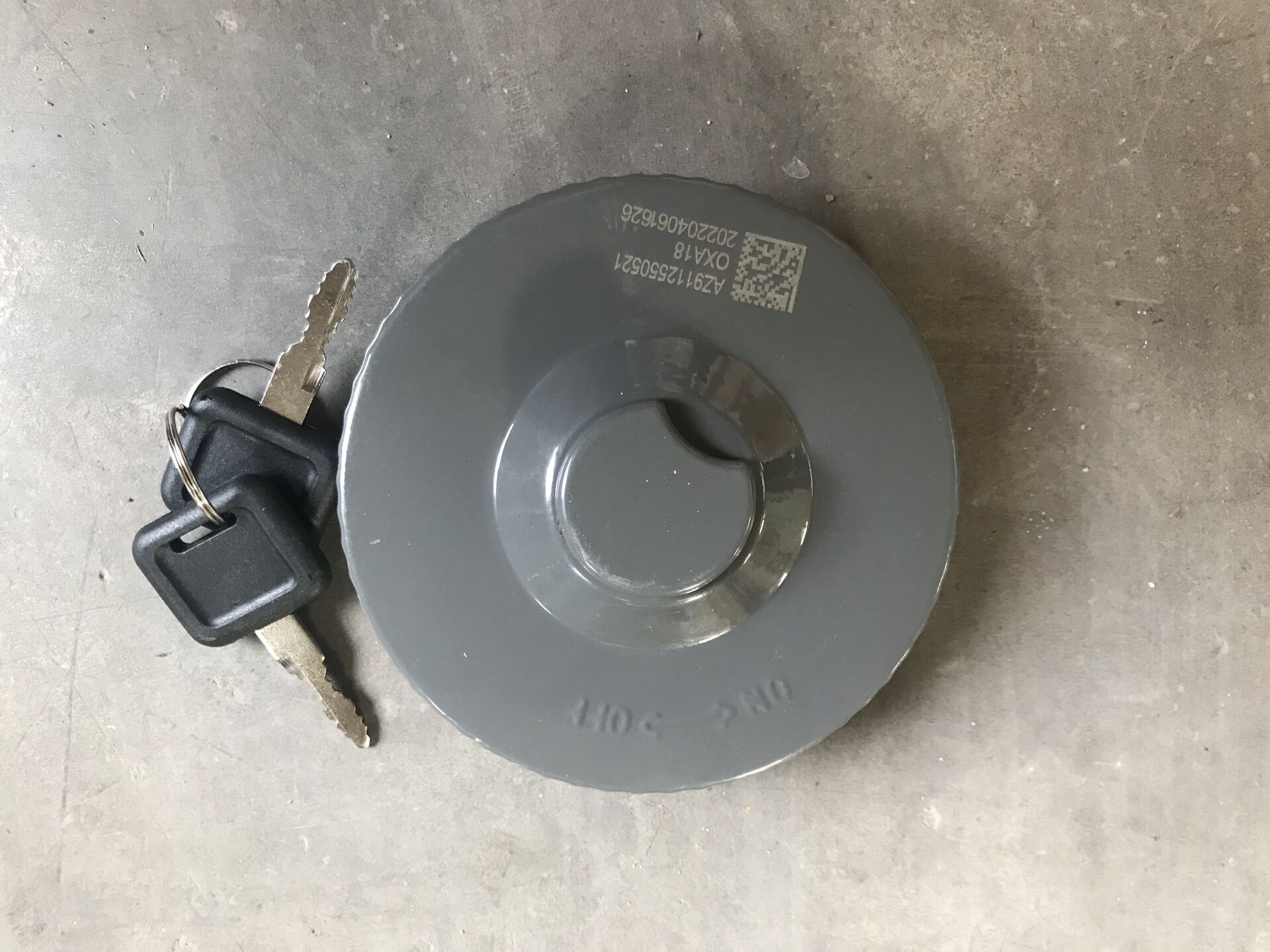  HOWO PARTS Fuel tank lock cover