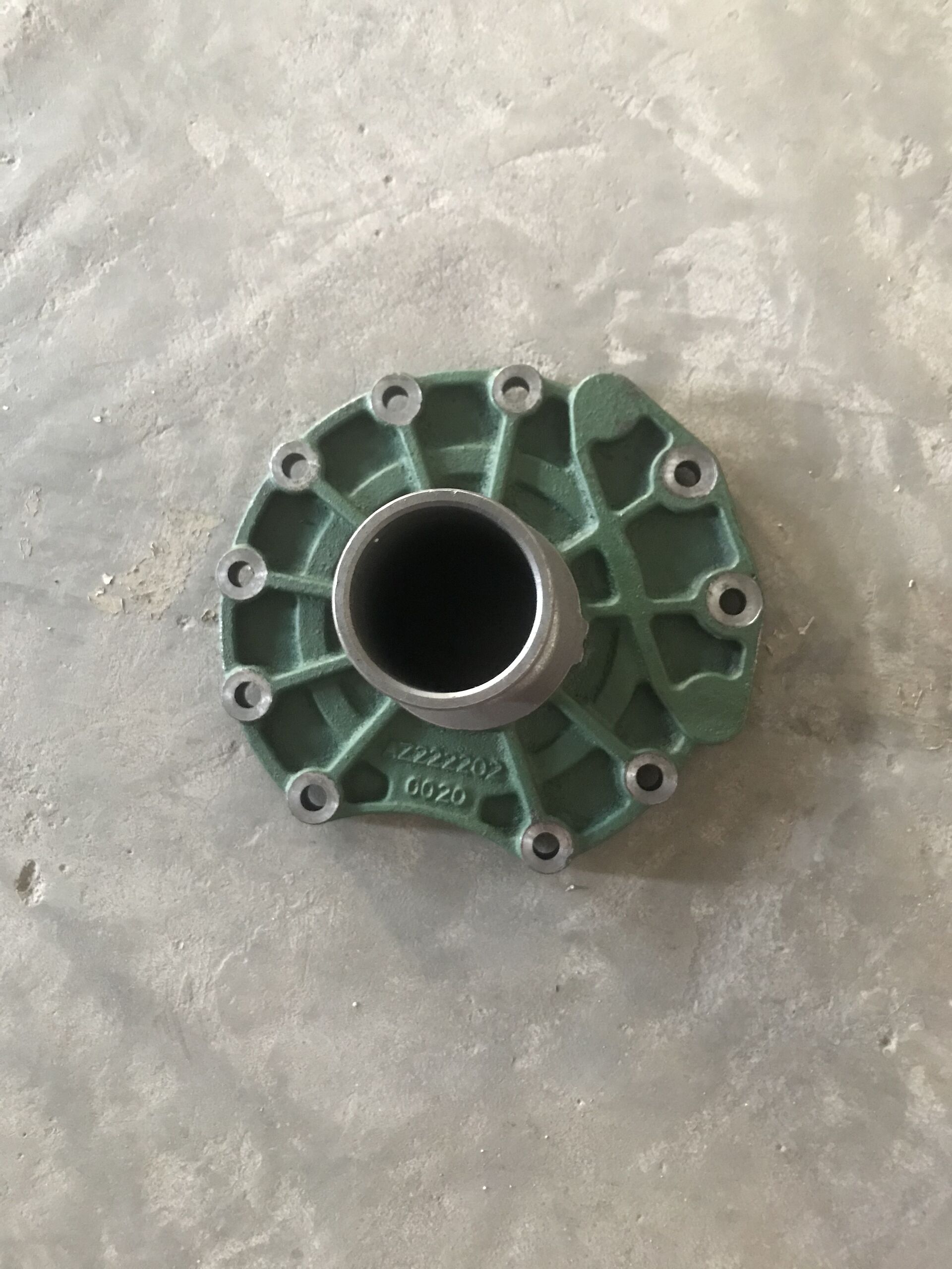 SINOTRUK HOWO PARTS  Input shaft cover