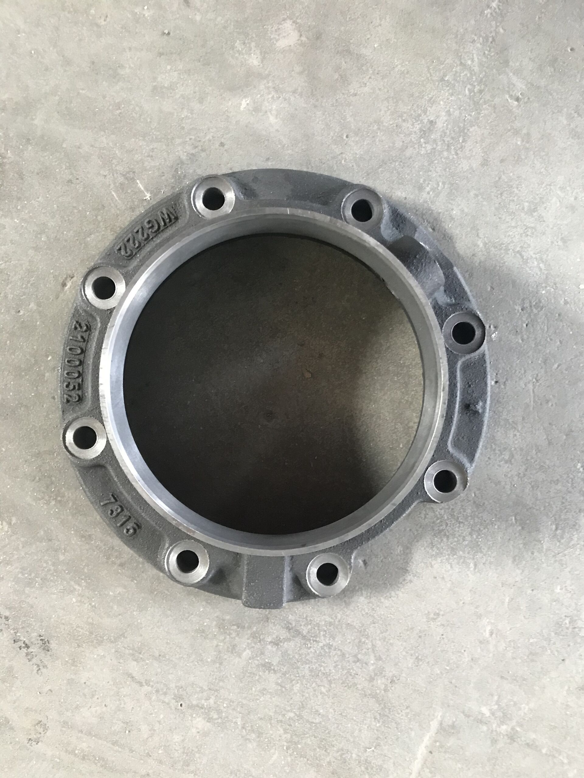 Sinotruk Howo Parts Bear cover of output shaft