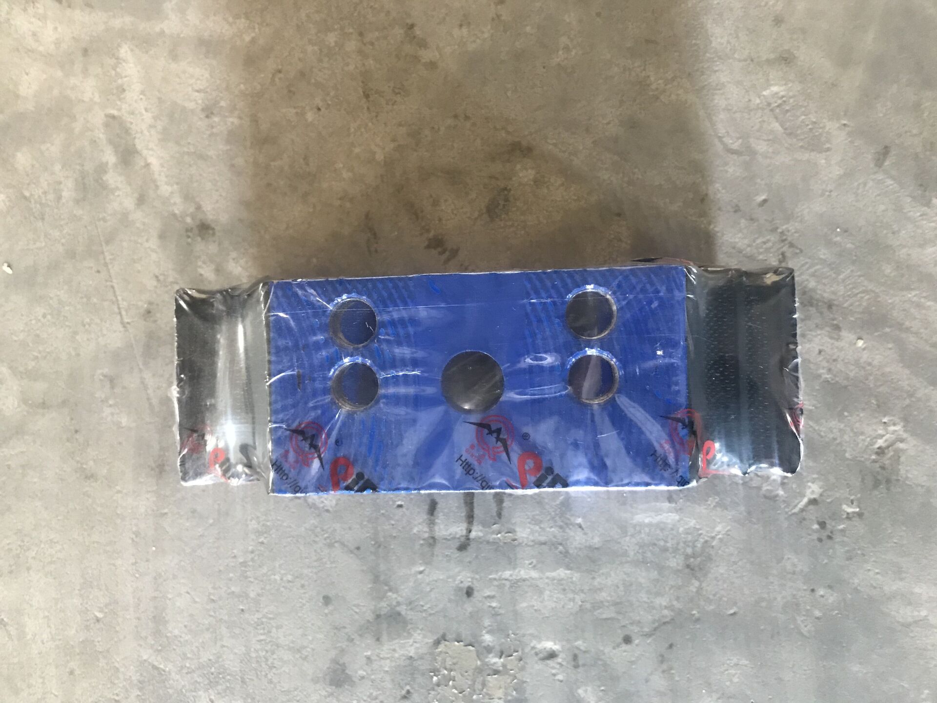 HOWO PARTS- Engine Support 