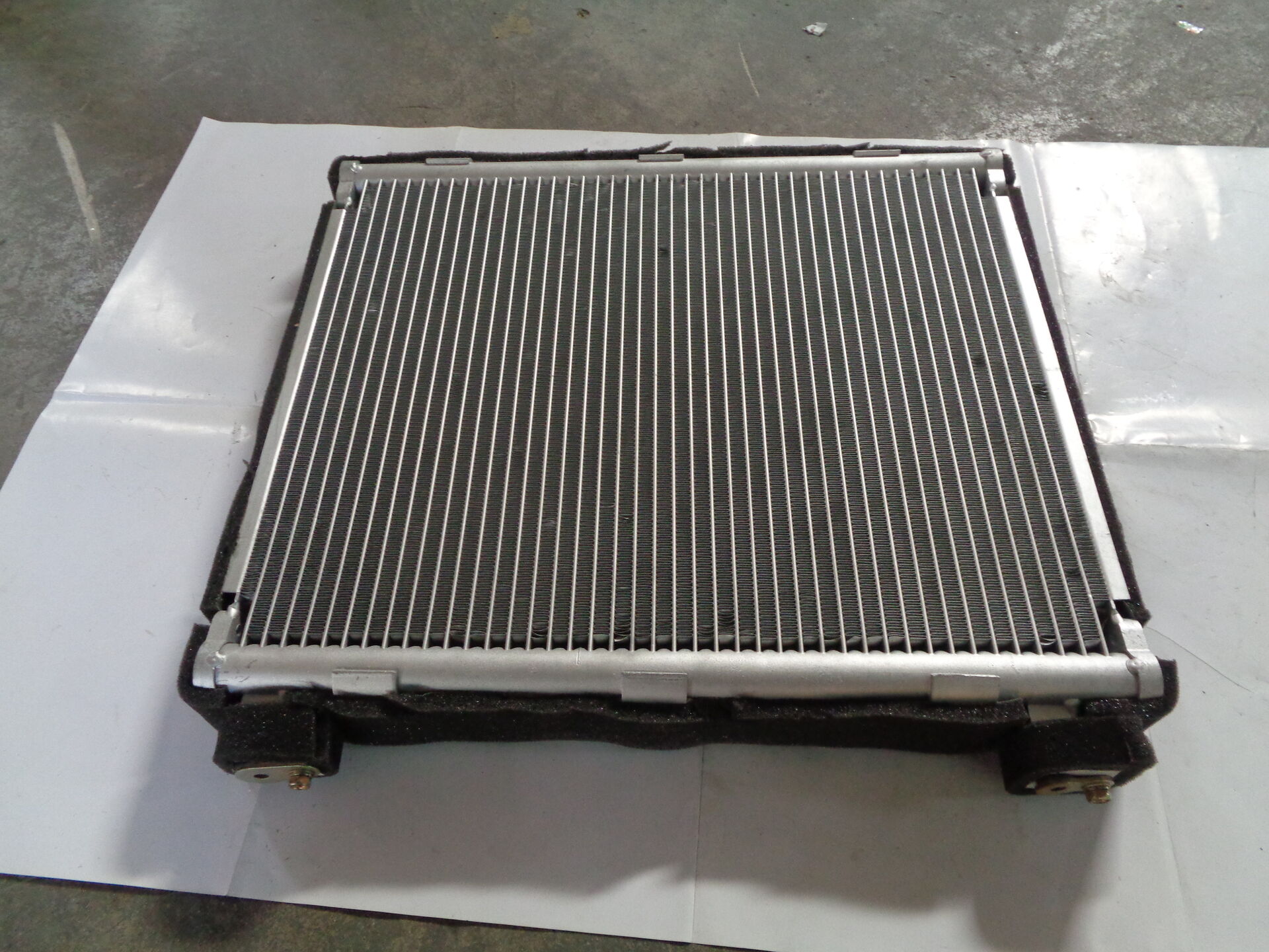 SDLG PARTS CONDENSER