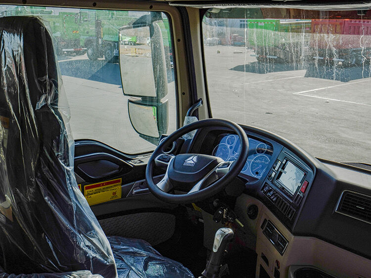 HOWO TH7 8×4 DUMP TRUCK