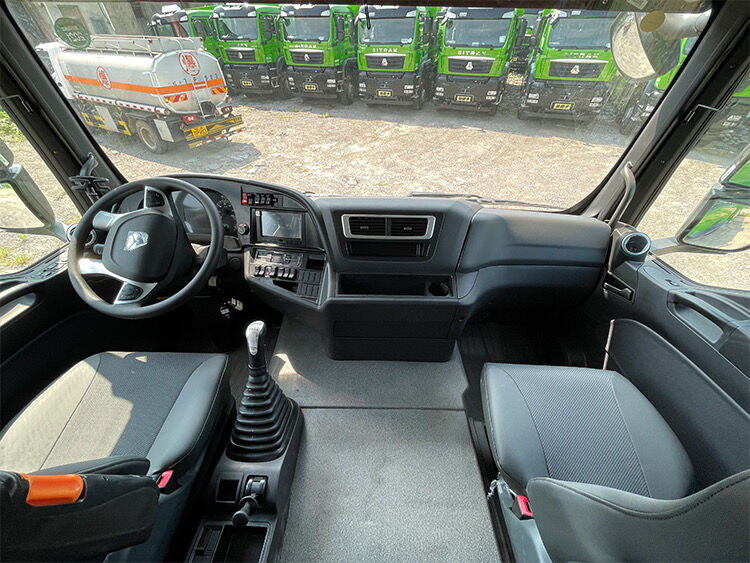 SITRAK-G7 8×4 DUMP TRUCK