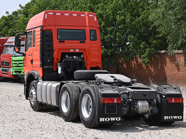 CHINA TRACTOR TRUCK