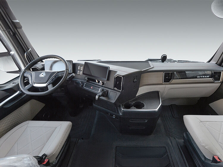 SITRAK-G7S 8×4 TRACTOR TRUCK