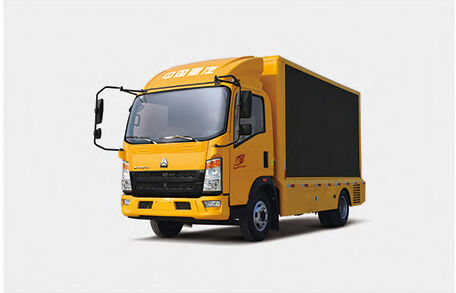HOWO-7 ADVERTISING LED DISPLAY TRUCK