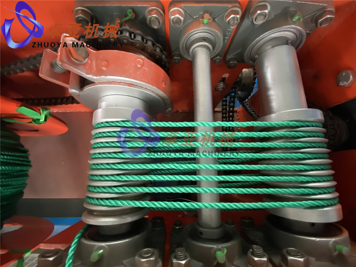 rope and net filament machine04.jpg