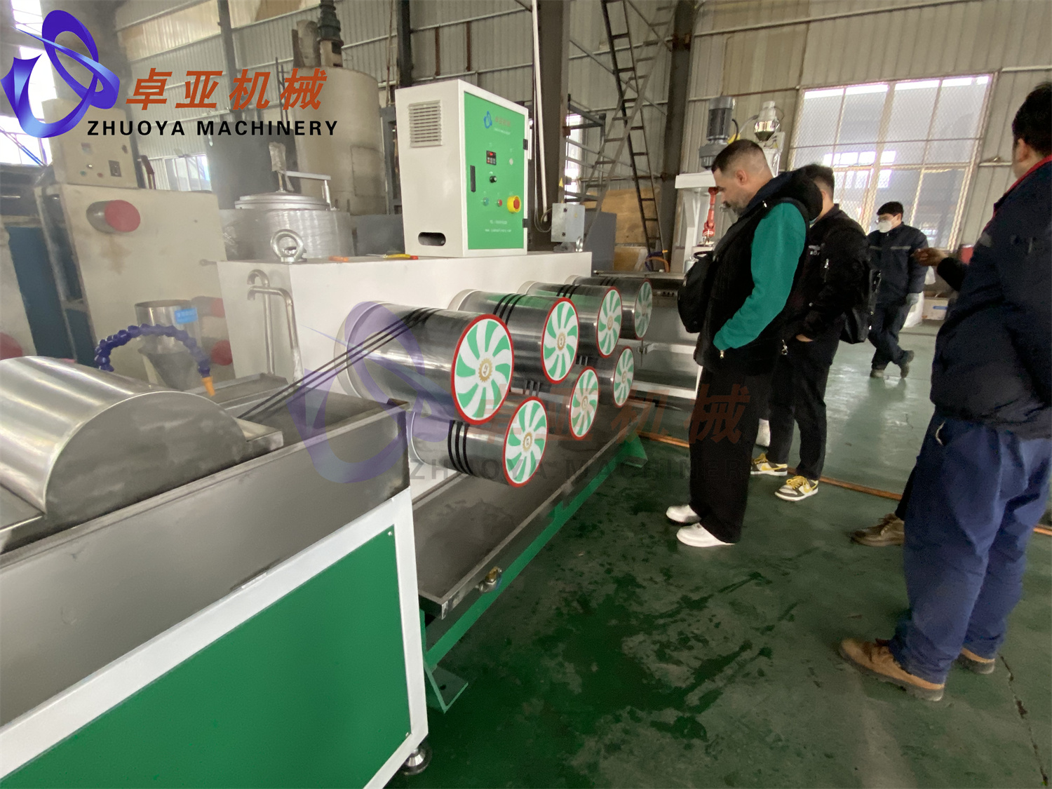 Iran customer visited our company for new order