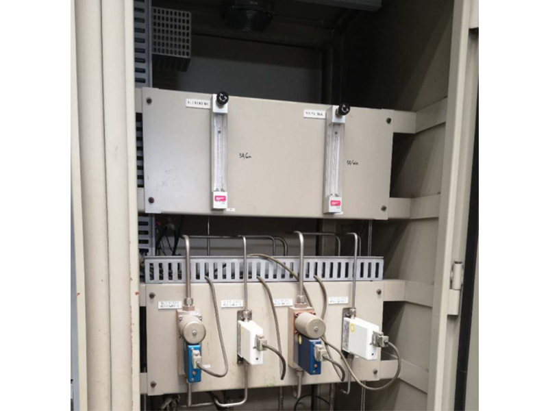 Sistema de refinación de cloro y argón en horno