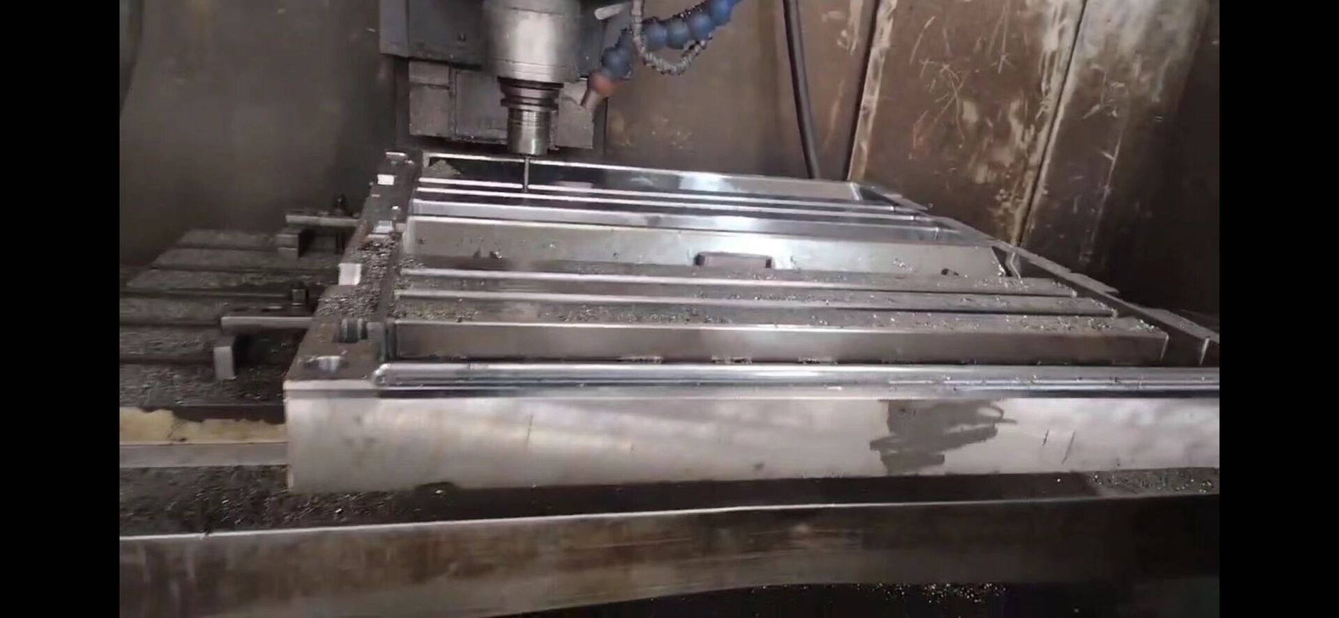 New cable protector block system