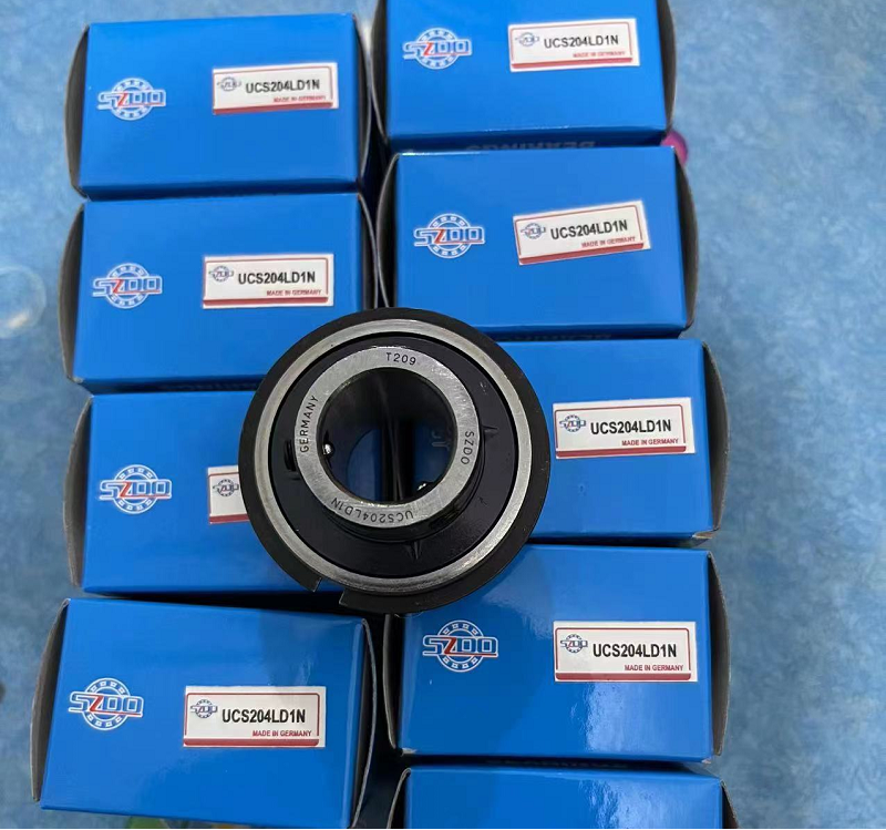UC Series Spherical Bearing Ball Bearing Insert Bearing UC210