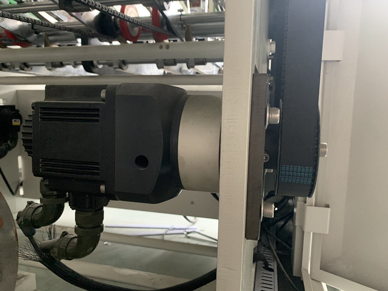 Double station carton erecting machine