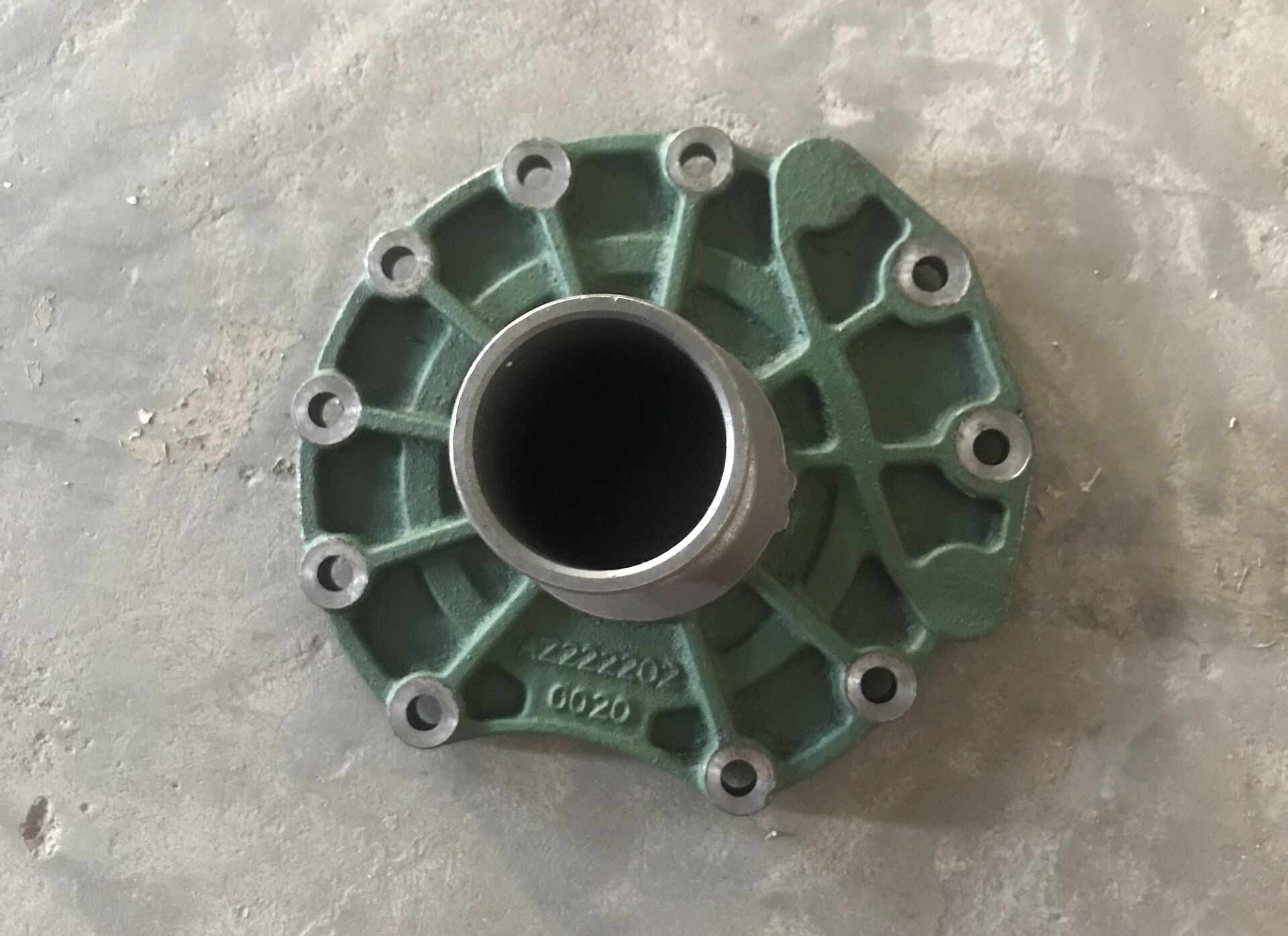 PIEZAS SINOTRUK HOWO Cubierta del eje de entrada